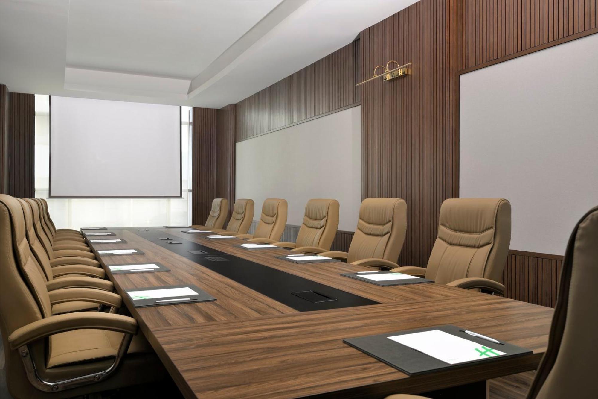 Holiday Inn Jeddah Corniche By Ihg 外观 照片